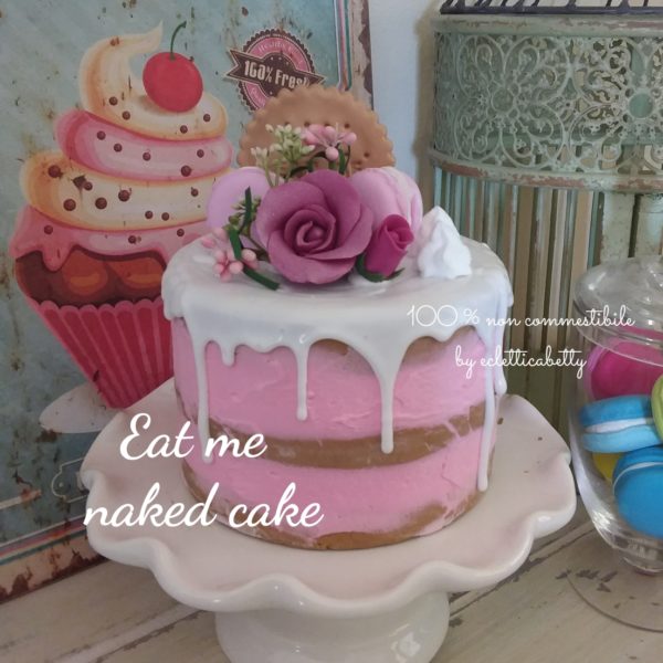 Eat Me naked cake