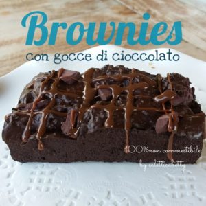 Brownies con gocce di cioccolato