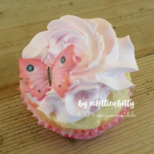 Cupcake pink butterfly