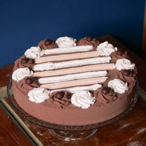 Torta fondente con perle di cioccolato 30 cm